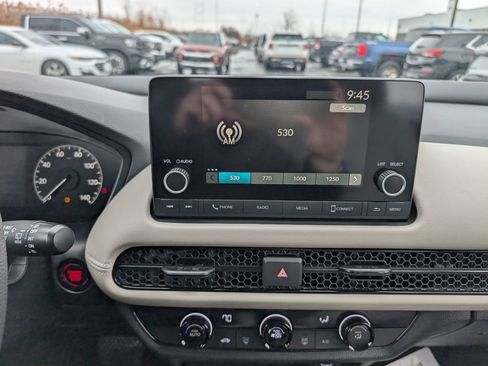 Used 2023 Honda HR-V LX image 14