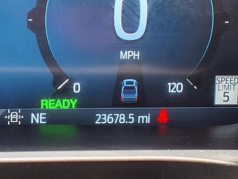 Used 2024 Ford F150 Lariat w/ Equipment Group 502A High AWD/4WD image 40