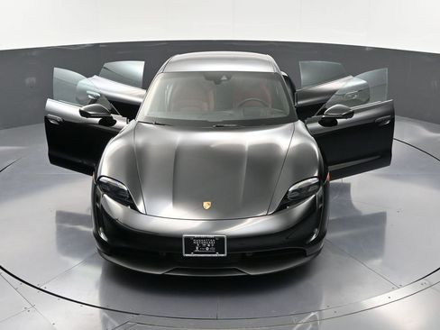 Certified 2023 Porsche Taycan image 34