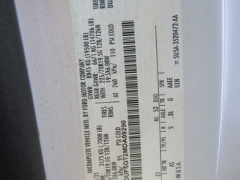 Used 2021 Ford F550 2WD Regular Cab Super Duty image 25