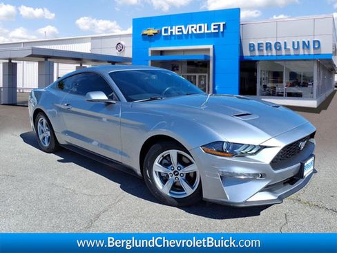 Used 2020 Ford Mustang Coupe RWD image 1