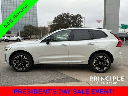 New 2026 Volvo XC60 B5 Plus w/ Climate Package image 8