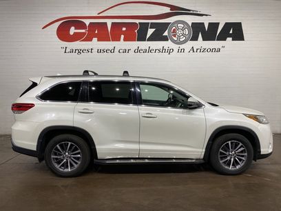 Used 2017 Toyota Highlander XLE