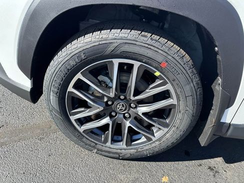 New 2026 Toyota Corolla Cross XLE image 16