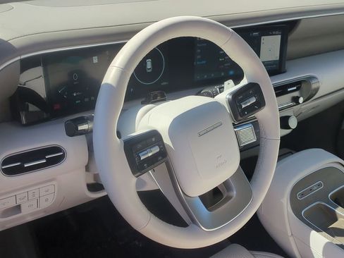 Used 2026 Hyundai Palisade Limited AWD/4WD image 13