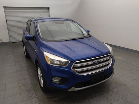 Used 2017 Ford Escape SE FWD image 14