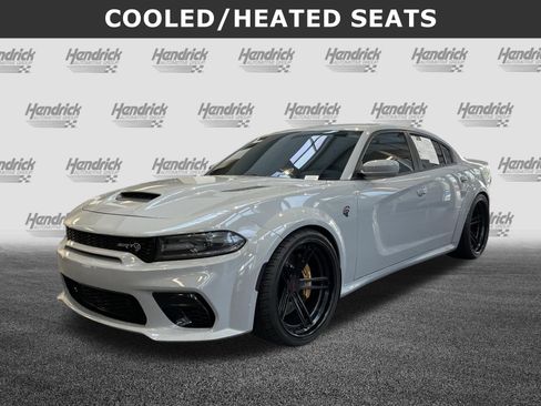Used 2021 Dodge Charger SRT Hellcat RWD image 6