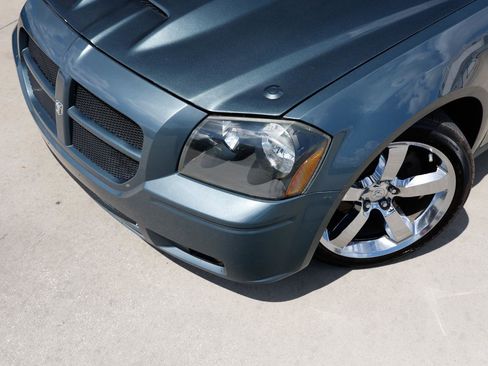 Used 2006 Dodge Magnum R/T w/ Convenience Group II RWD image 26