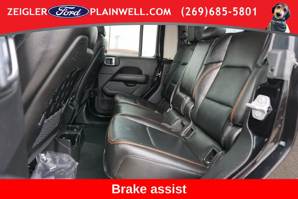 Used 2022 Jeep Gladiator Mojave w/ Cold Weather Group AWD/4WD image 11