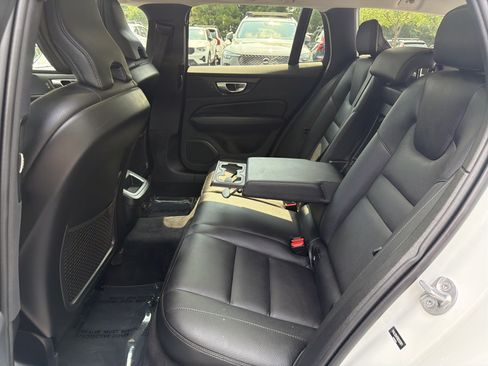 Certified 2024 Volvo V60 B5 Cross Country Plus w/ Protection Package Premier AWD/4WD image 35