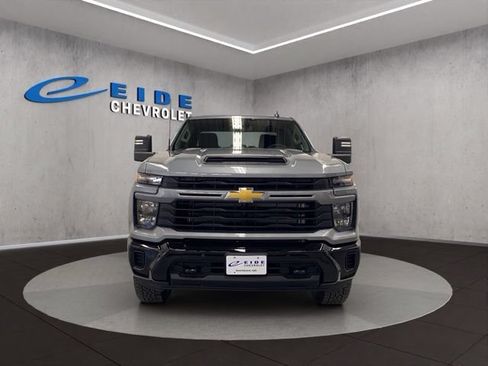 New 2026 Chevrolet Silverado 2500 Custom w/ Custom Value Package AWD/4WD image 2
