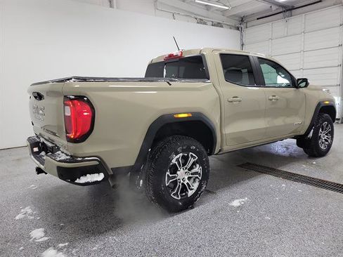 Used 2024 GMC Canyon AT4 w/ AT4 Premium Package image 3