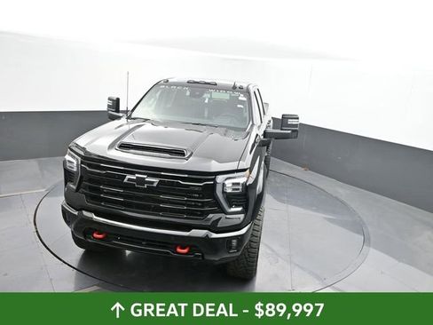Used 2025 Chevrolet Silverado 2500 LTZ w/ Trail Boss Package image 42