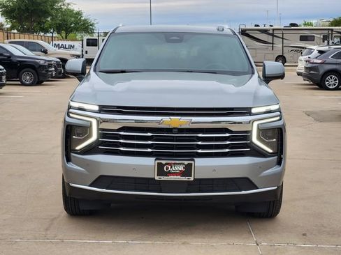 Used 2025 Chevrolet Tahoe LT AWD/4WD image 11