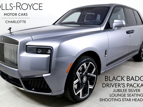 Used 2026 Rolls-Royce Cullinan Black Badge image 1