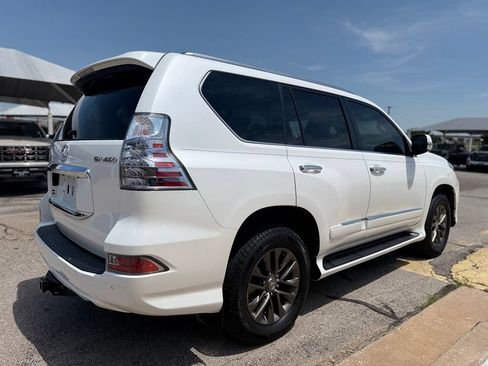Used 2018 Lexus GX 460 Luxury AWD/4WD image 4