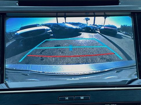 Used 2016 Toyota Avalon XLE Premium FWD image 14