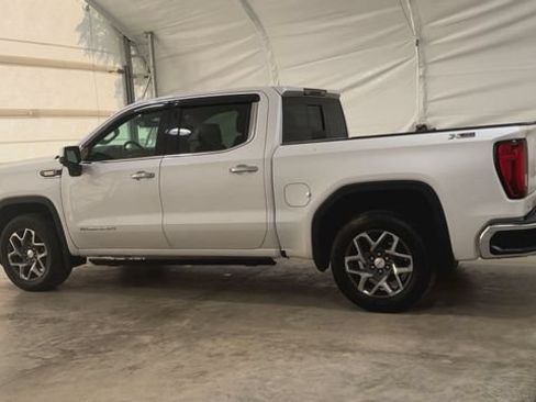 Used 2024 GMC Sierra 1500 SLT w/ SLT Premium Plus Package AWD/4WD image 2