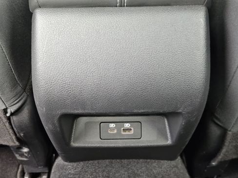 Used 2025 Nissan Altima 2.5 SV FWD image 28