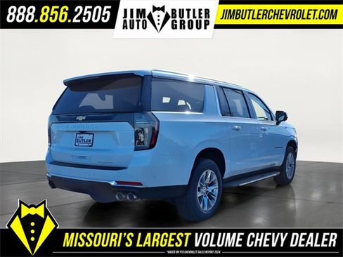 New 2026 Chevrolet Suburban Premier image 25
