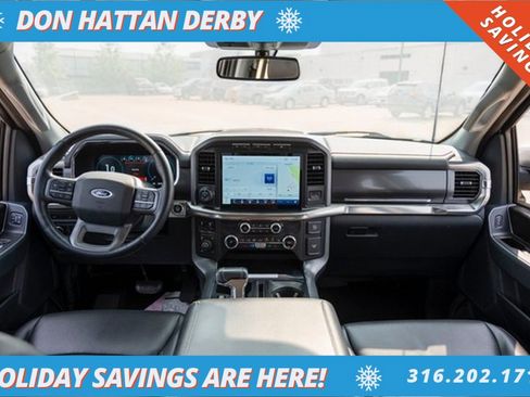 Used 2022 Ford F150 Lariat w/ Trailer Tow Package image 3