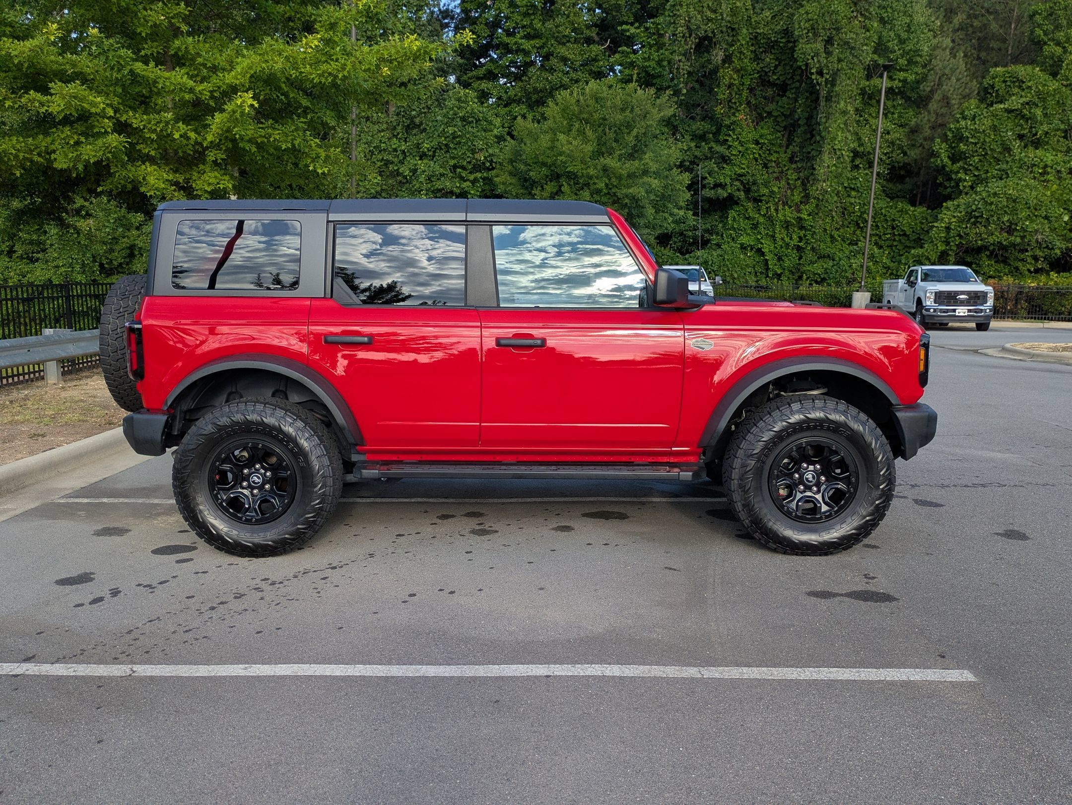 Used 2022 Ford Bronco Wildtrak AWD/4WD image 3