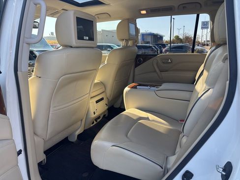 Used 2019 INFINITI QX80 Luxe w/ 22" Wheel Package image 15