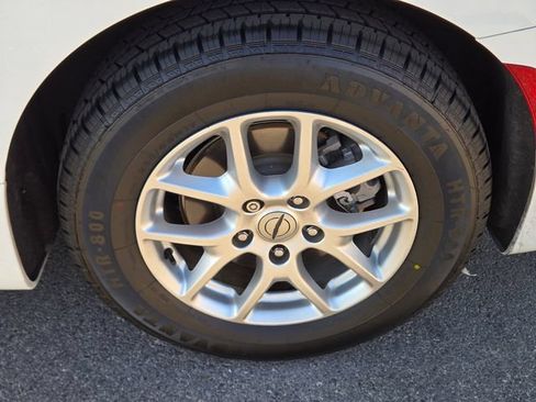 Used 2022 Chrysler Pacifica Touring-L FWD image 12