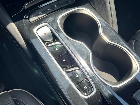 Certified 2023 Buick Envision Essence AWD/4WD image 23
