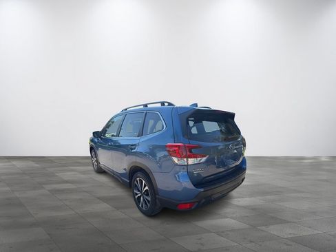 Used 2023 Subaru Forester Limited AWD/4WD image 4