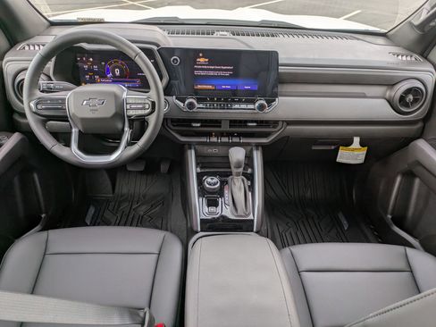 New 2026 Chevrolet Colorado Trail Boss AWD/4WD image 13