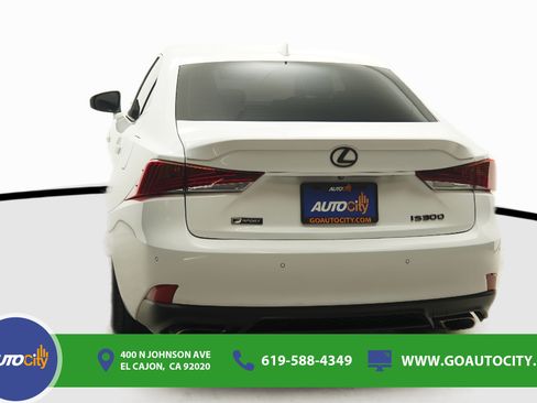 Used 2019 Lexus IS 300 F Sport w/ F Sport Package RWD image 15