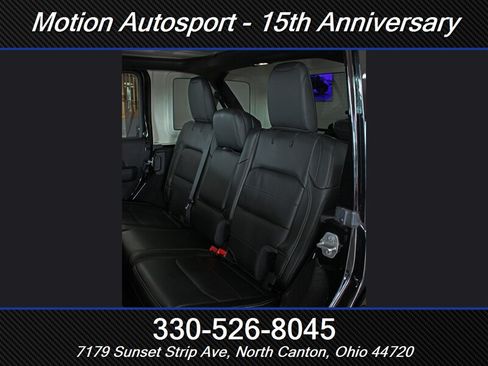 Used 2021 Jeep Wrangler Unlimited Sahara w/ Dual Top Group AWD/4WD image 43
