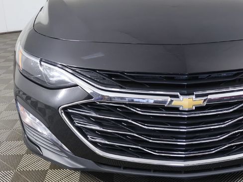 Used 2025 Chevrolet Malibu LT FWD image 11