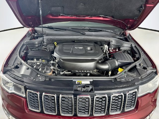 Used 2017 Jeep Grand Cherokee Laredo w/ Quick Order Package 2BE RWD image 31