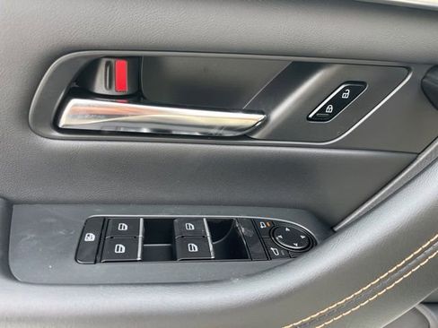 New 2026 MAZDA CX-90 Plug-In Hybrid w/ Preferred image 11