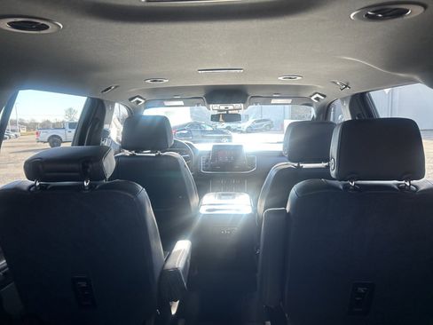 Used 2024 Chevrolet Tahoe LT image 25