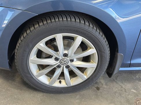 Used 2016 Volkswagen Golf SE FWD image 15