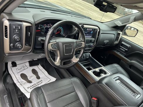 Used 2017 GMC Sierra 1500 Denali w/ Denali Ultimate Package image 25