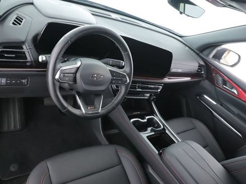Used 2026 Chevrolet Traverse Z71 AWD/4WD image 17