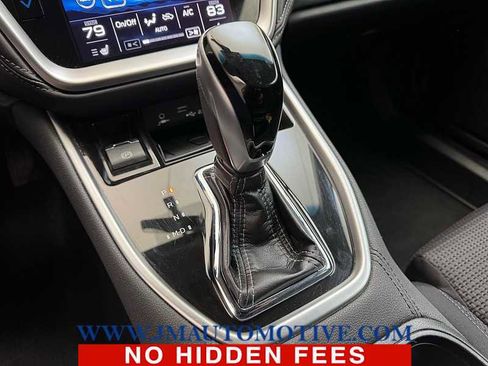 Used 2020 Subaru Outback Premium image 33