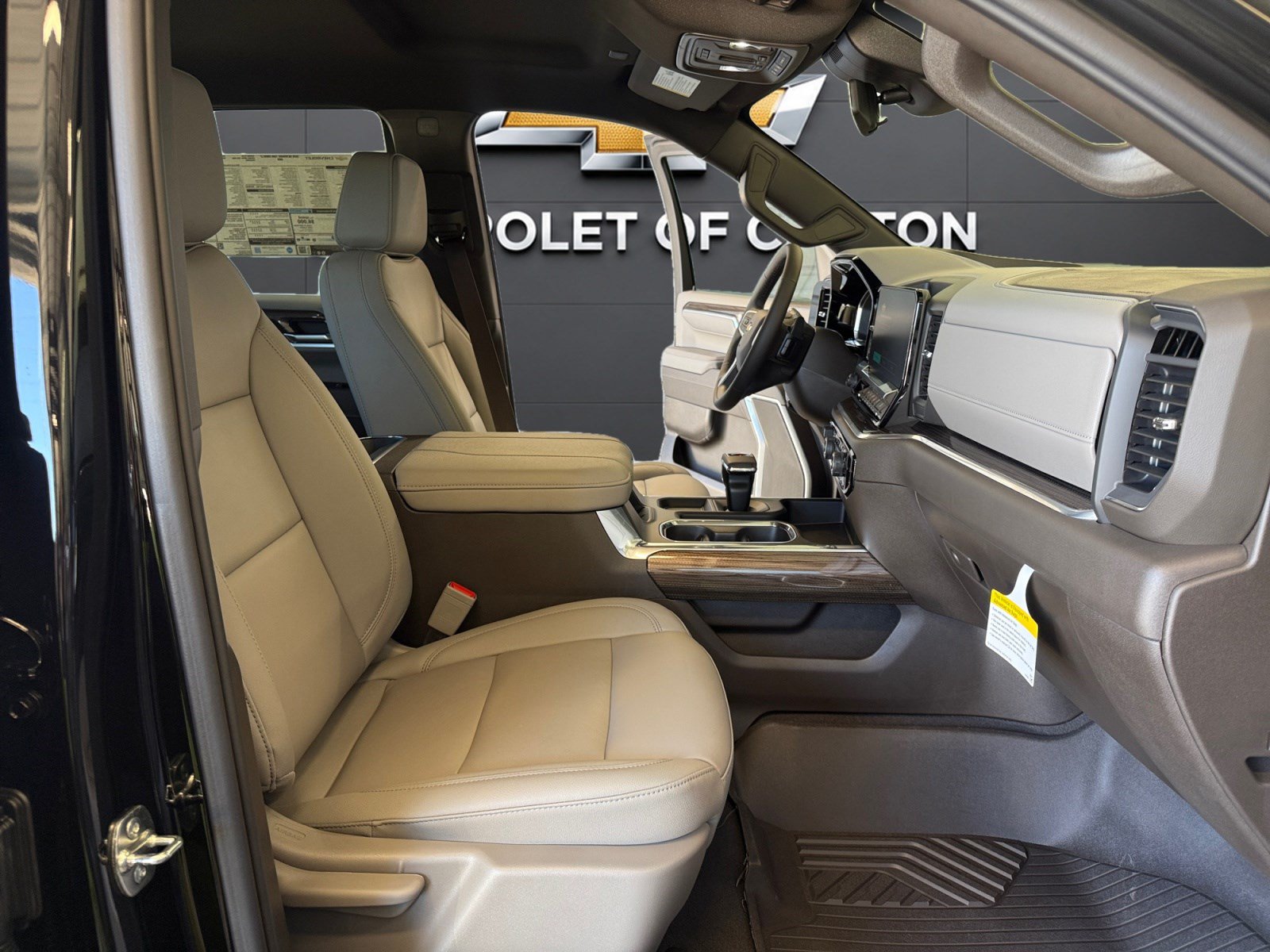 New 2026 Chevrolet Silverado 1500 LT AWD/4WD image 13