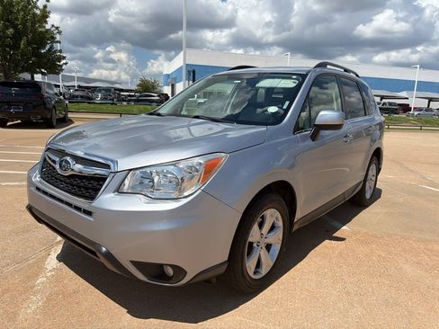 Used 2015 Subaru Forester 2.5i Limited AWD/4WD image 1