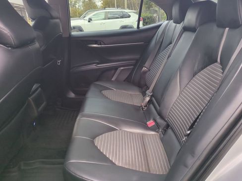 Certified 2022 Toyota Camry SE image 13