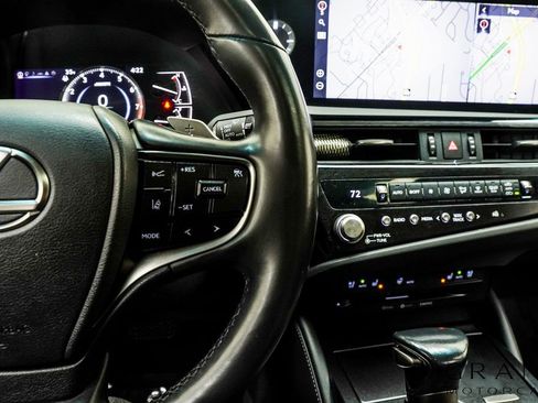Used 2022 Lexus ES 350 w/ Premium Package image 35