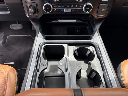 Used 2024 Ford F350 Platinum w/ Tremor Off-Road Package AWD/4WD image 29
