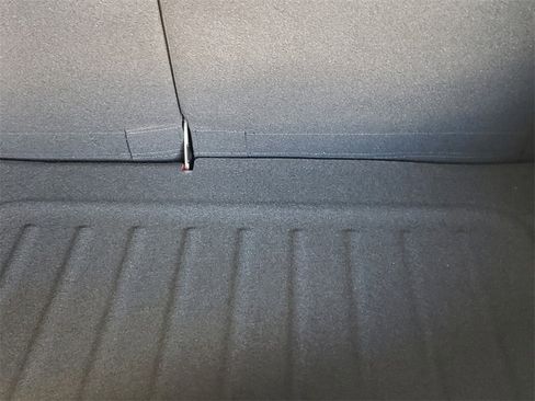 Used 2023 Kia Niro EX Touring image 19