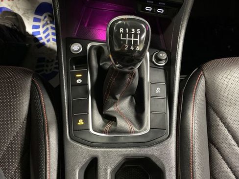 Used 2022 Volkswagen Jetta GLI Autobahn image 21