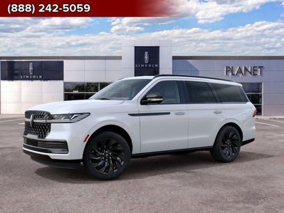 New 2027 Lincoln Navigator Reserve w/ Jet Appearance Package