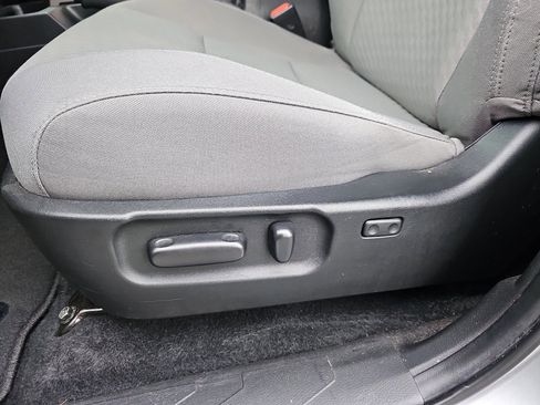 Used 2022 Toyota Tacoma SR5 image 15